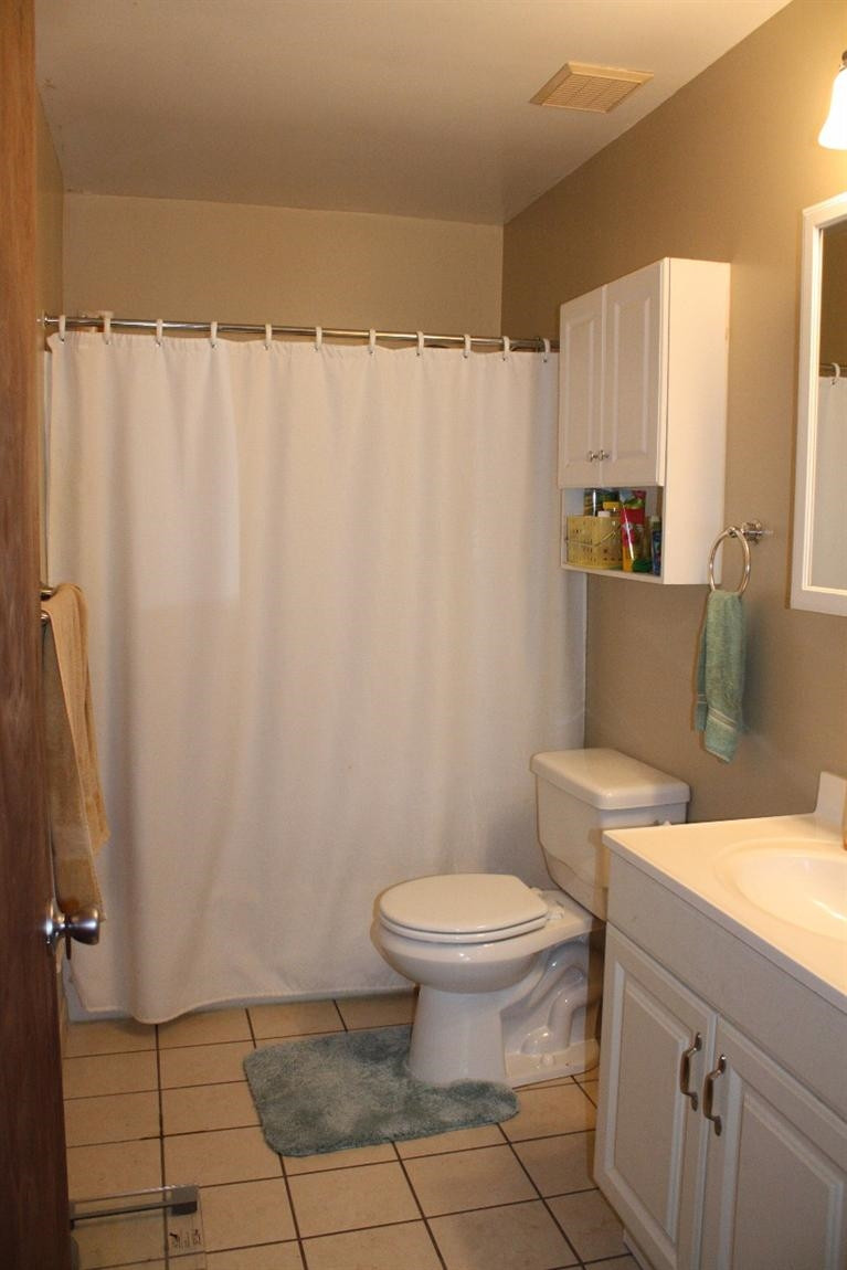 138 Ridge Whitmore Lake, MI 48189 - Photo 10 of 10 Photo 10