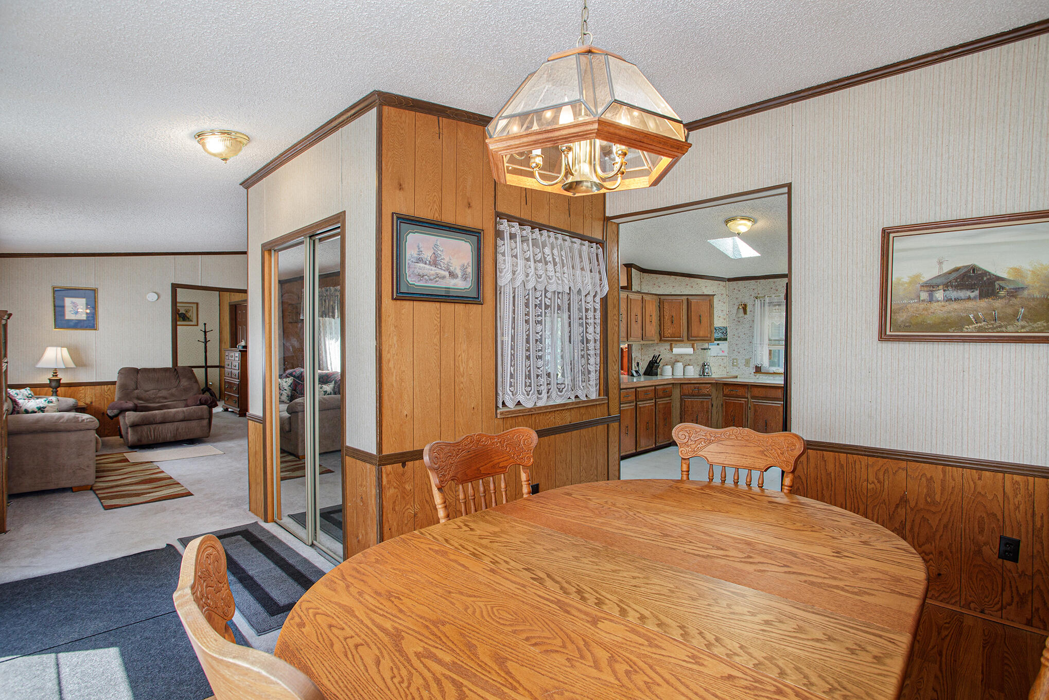 1886 Allen Road Niles, MI 49120 - Photo 17 of 39 Dining Room