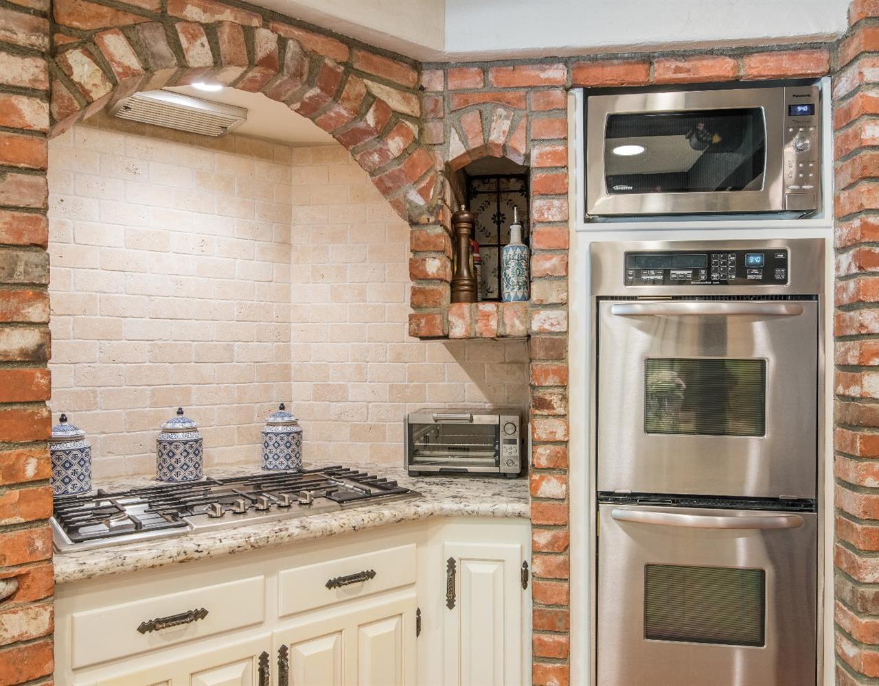 3010 Edmonton Road Glendale, CA 91206 - Photo 13 of 33