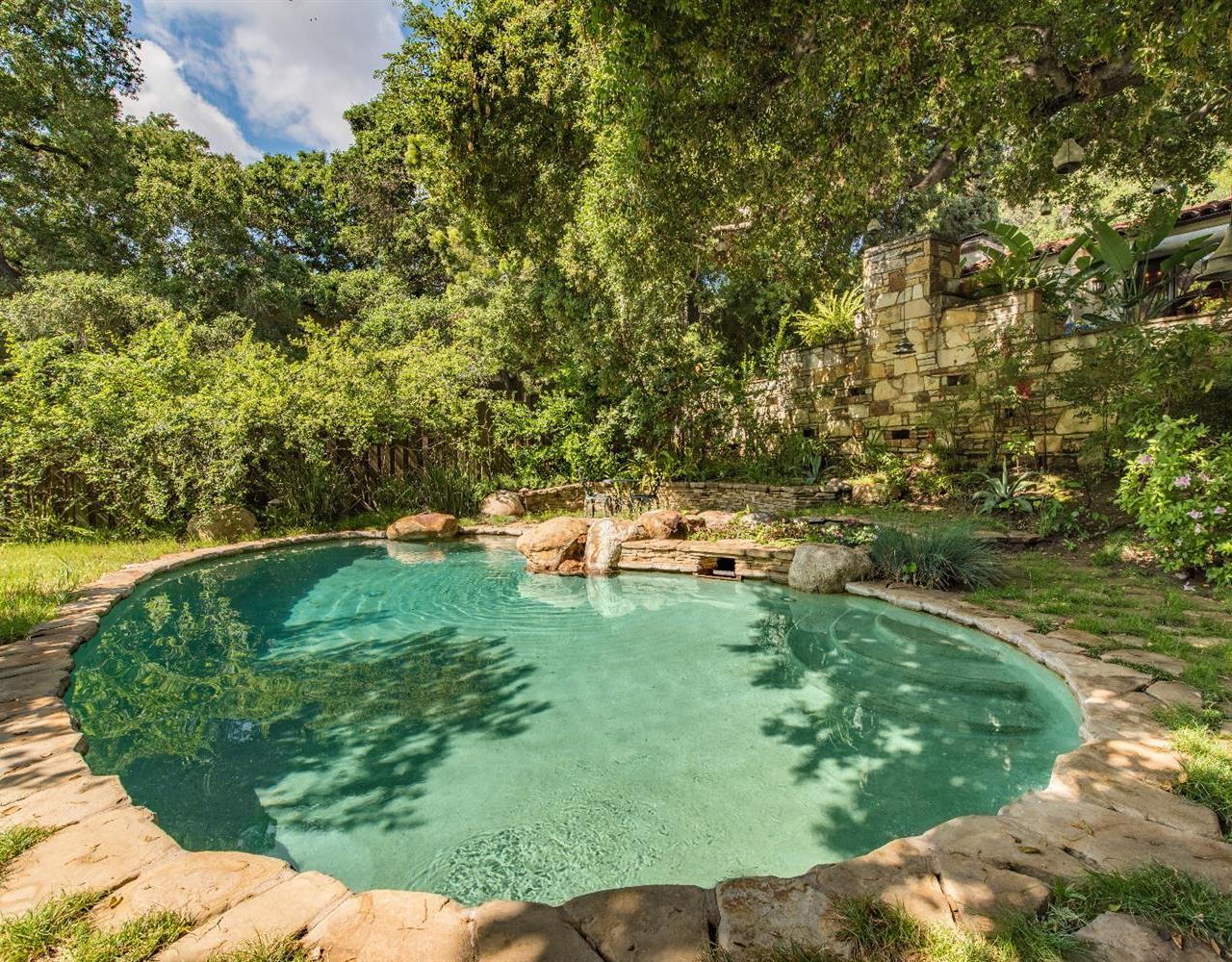 3010 Edmonton Road Glendale, CA 91206 - Photo 27 of 33