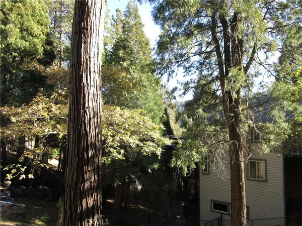 $344,990 | 493 Wylerhorn Drive, Crestline, CA 92325