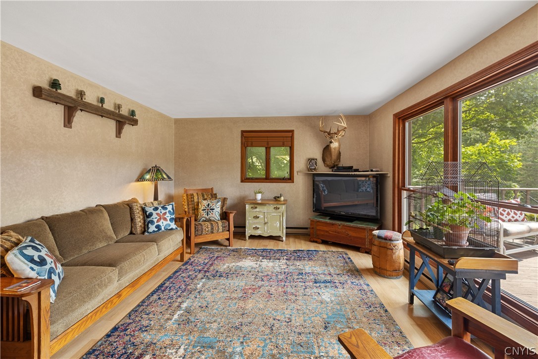 1332 Apulia Road Fabius, NY 13084 - Photo 10 of 38