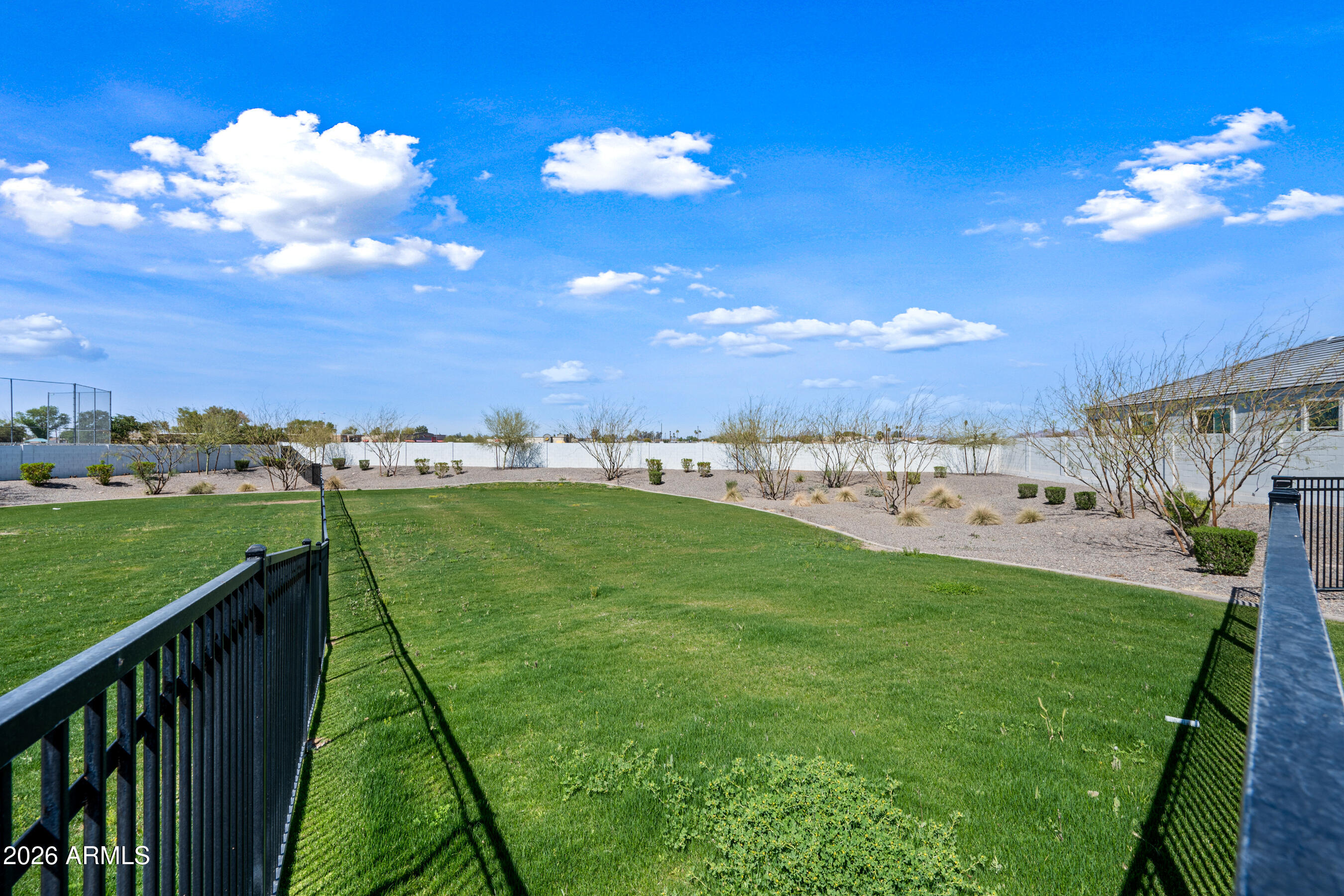 4631 South 23rd Way Phoenix, AZ 85040 - Photo 24 of 38 25-Goldwater-ocupix-Comm