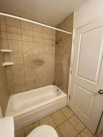 $799,900 | 260 West Unadilla Street, Pinckney, MI 48169