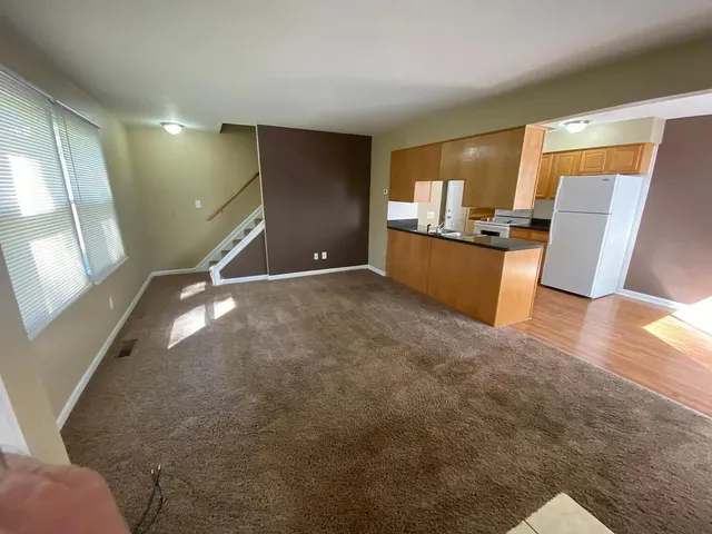 $799,900 | 260 West Unadilla Street, Pinckney, MI 48169