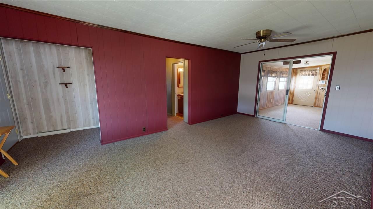 3895 East Road Saginaw, MI 48601 - Photo 8 of 22 50018216-7.JPG