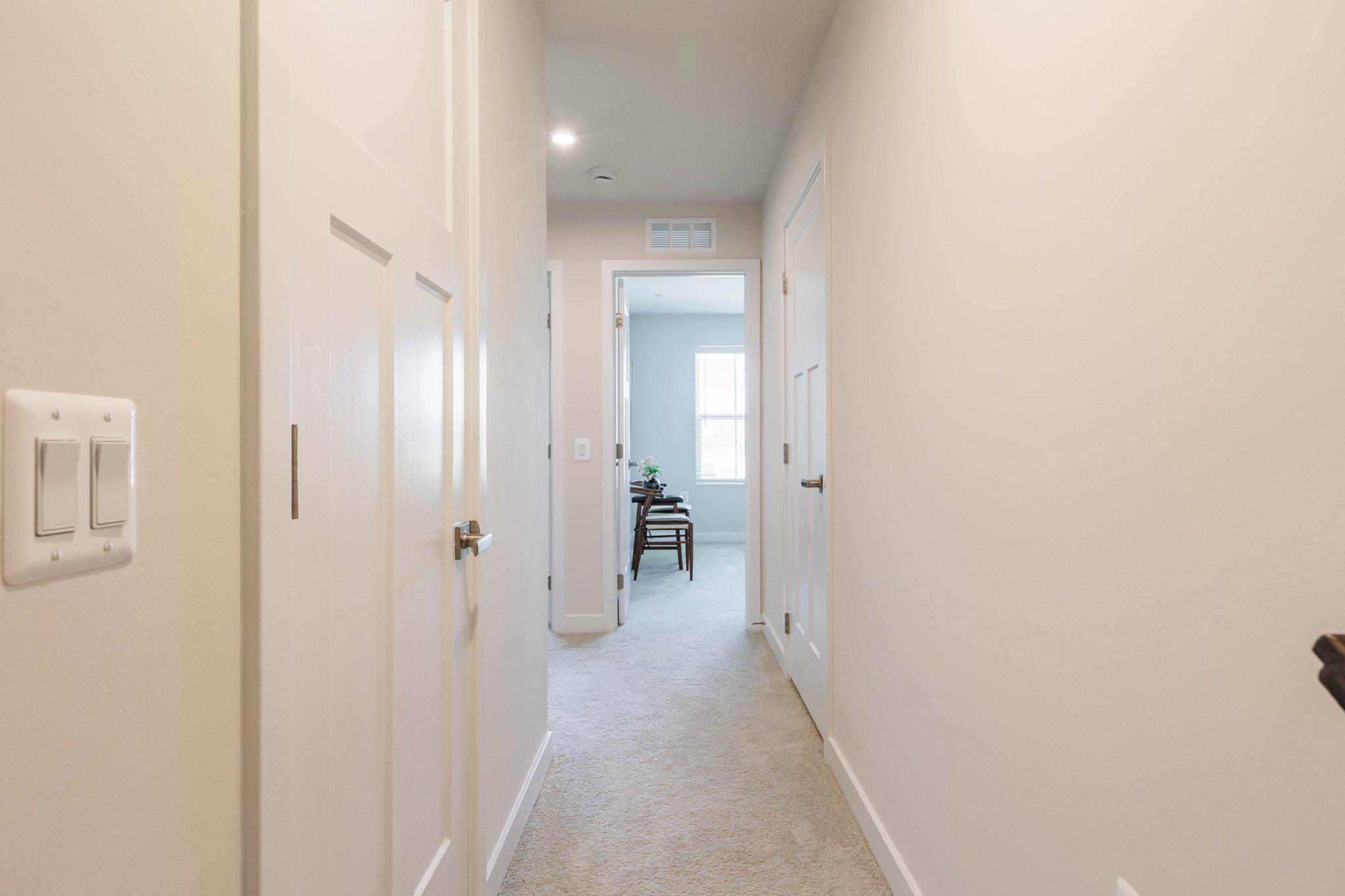 360 Shortleaf Circle Frederick, MD 21702 - Photo 20 of 49 Top floor hallway.