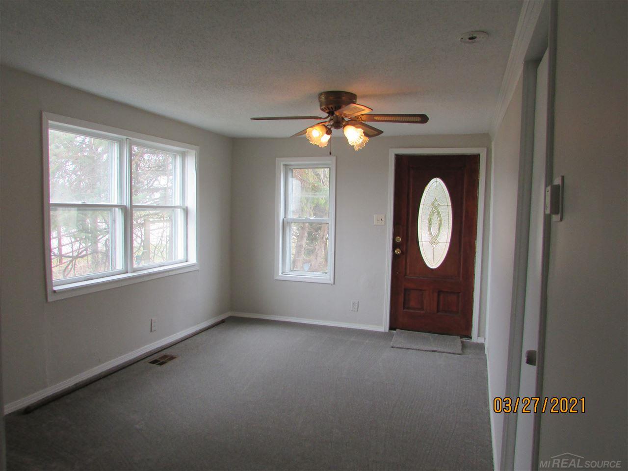 6047 Jeddo Road Jeddo, MI 48032 - Photo 12 of 27 50037438-11.JPG