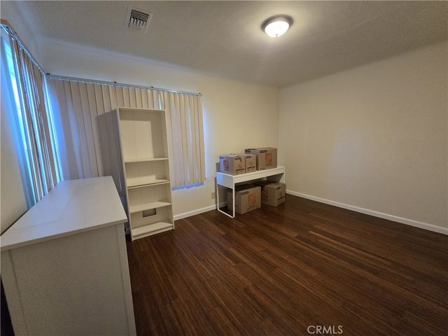 $985,000 | 2944 Mayfield Avenue, La Crescenta, CA 91214