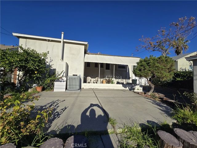 $985,000 | 2944 Mayfield Avenue, La Crescenta, CA 91214