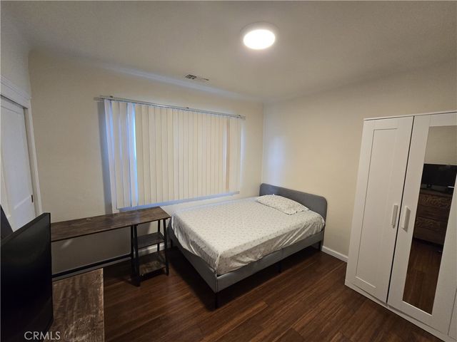 $985,000 | 2944 Mayfield Avenue, La Crescenta, CA 91214