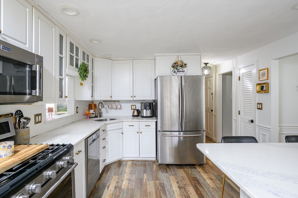 145 Peterson Path Marshfield, MA 02050 - Photo 14 of 42