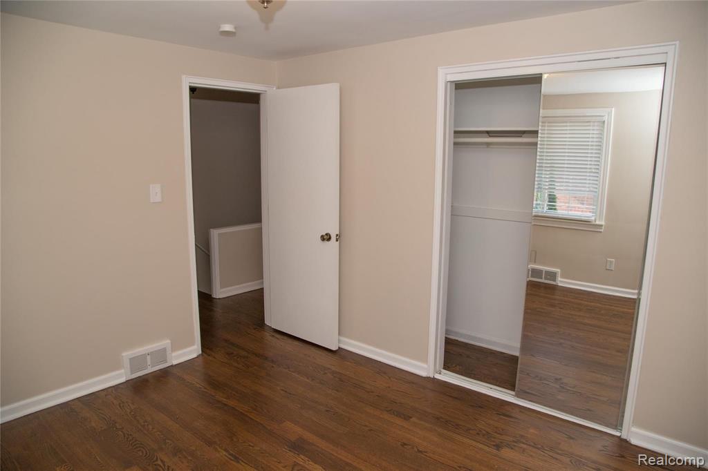 1522 West Webster Road Royal Oak, MI 48073 - Photo 21 of 33