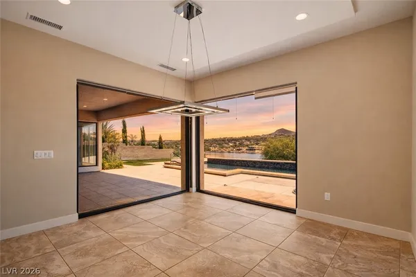 $12,000 | 72 Bella Lago Avenue, Henderson, NV 89011