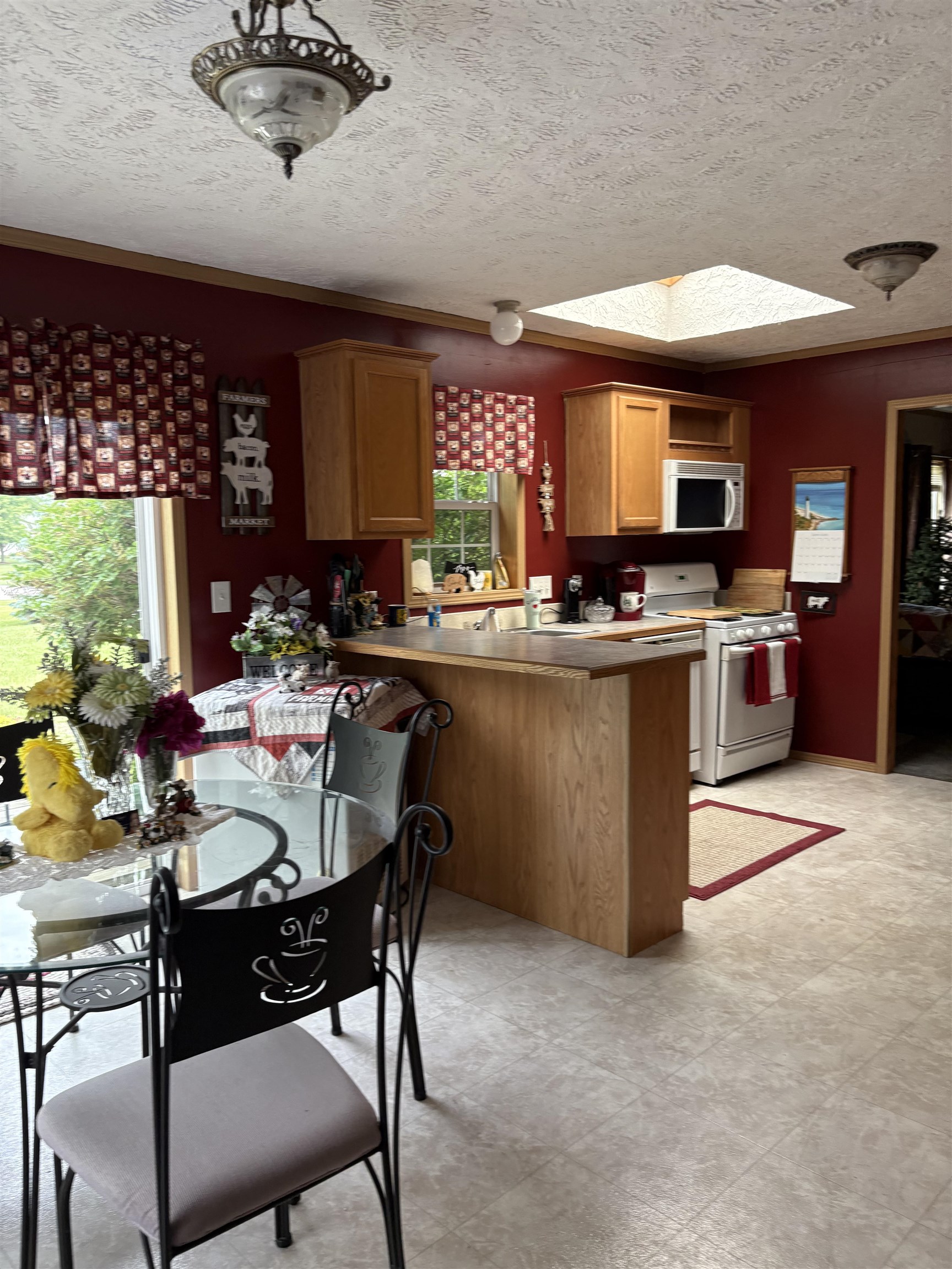 9233 West Gary Road Chesaning, MI 48616 - Photo 8 of 22 50178202-4f798b69-8396-47c7-af09-45a454c2f703.JPG
