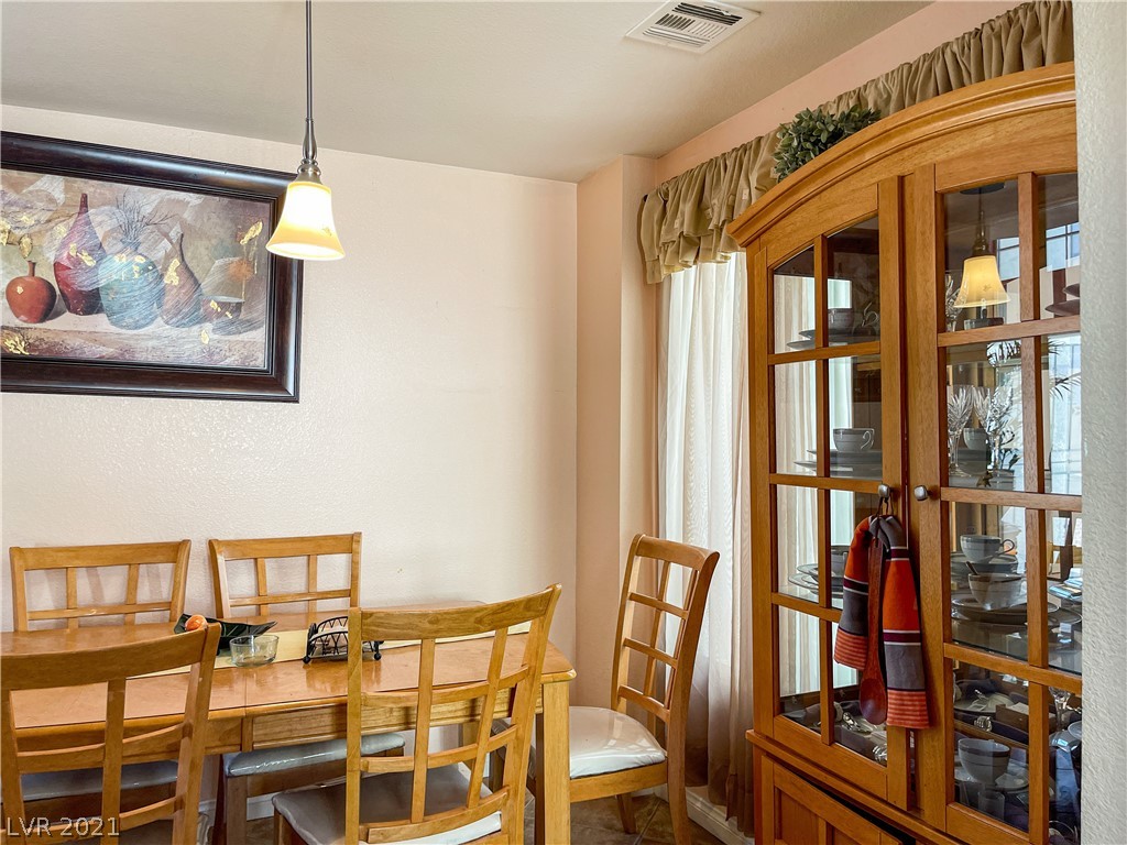 4220 Riker Avenue Las Vegas, NV 89115 - Photo 4 of 21 Gallery Image 4