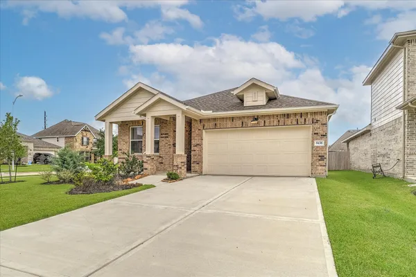$2,600 | 8438 Bay Rdg Circle, Baytown, TX 77523