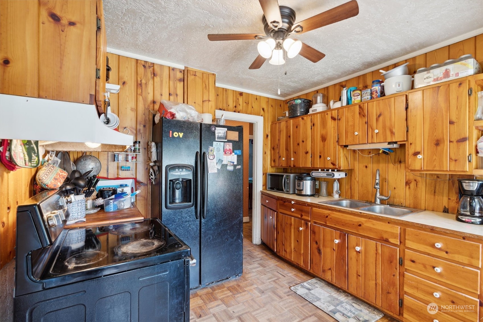 906 Valley Road Shelton, WA 98584 - Photo 3 of 25 Gallery Image 3