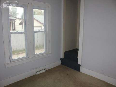 5138 Morrish Road Swartz Creek, MI 48473 - Photo 8 of 26 20424132-7.JPG