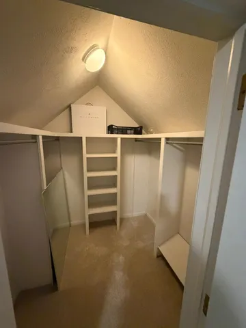 $349,900 | 54290 Pebblestone Lane, Elkhart, IN 46514