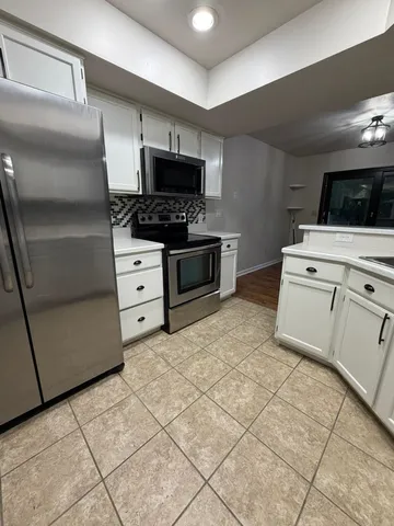 $349,900 | 54290 Pebblestone Lane, Elkhart, IN 46514