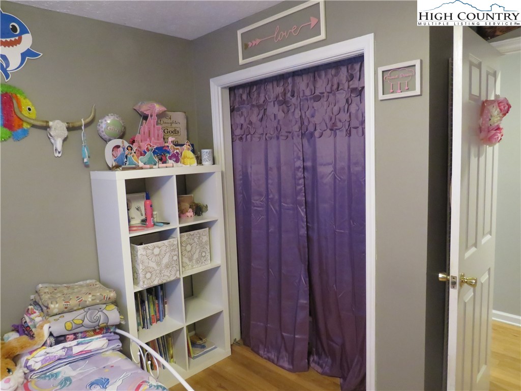 102 Edmonds Road Ennice, NC 28623 - Photo 18 of 39 Gallery Image 18