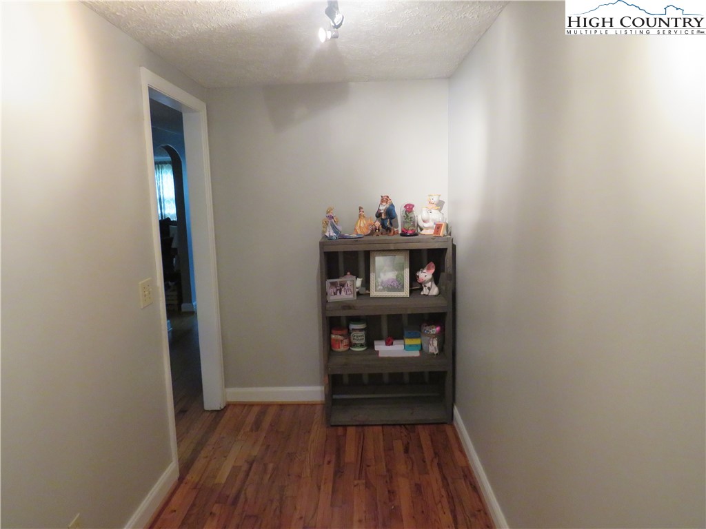 102 Edmonds Road Ennice, NC 28623 - Photo 27 of 39 Gallery Image 27