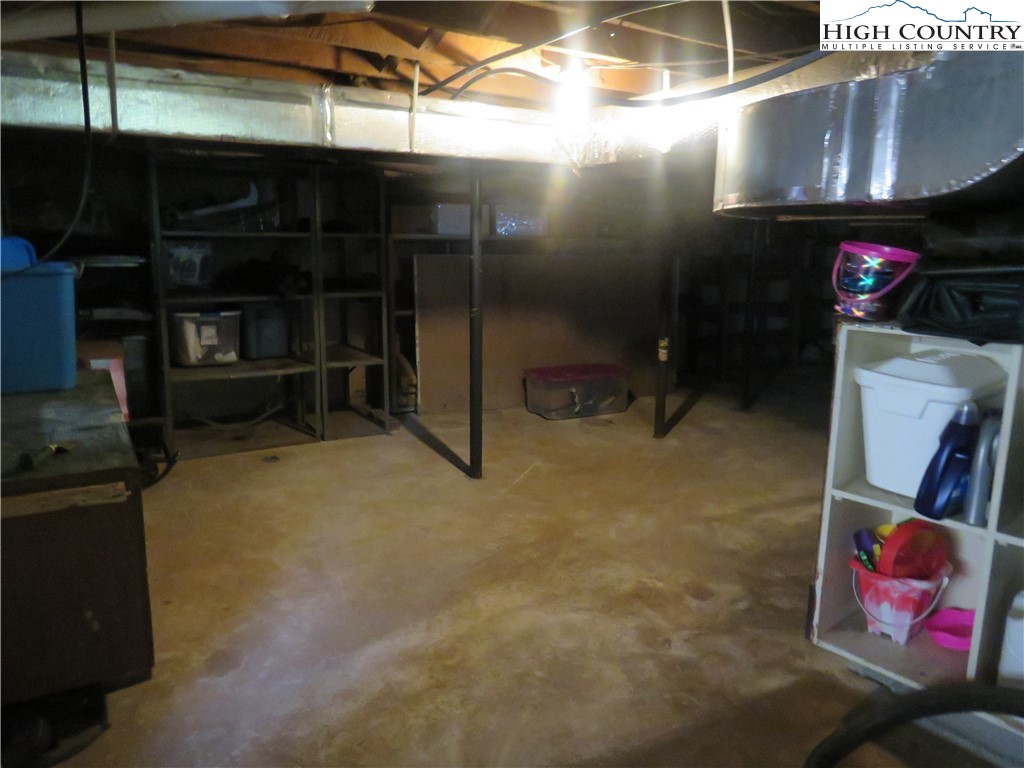 102 Edmonds Road Ennice, NC 28623 - Photo 30 of 39 Gallery Image 30