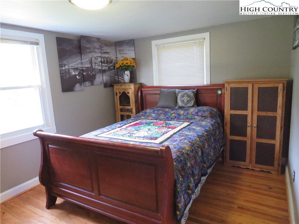 102 Edmonds Road Ennice, NC 28623 - Photo 6 of 39 Gallery Image 6