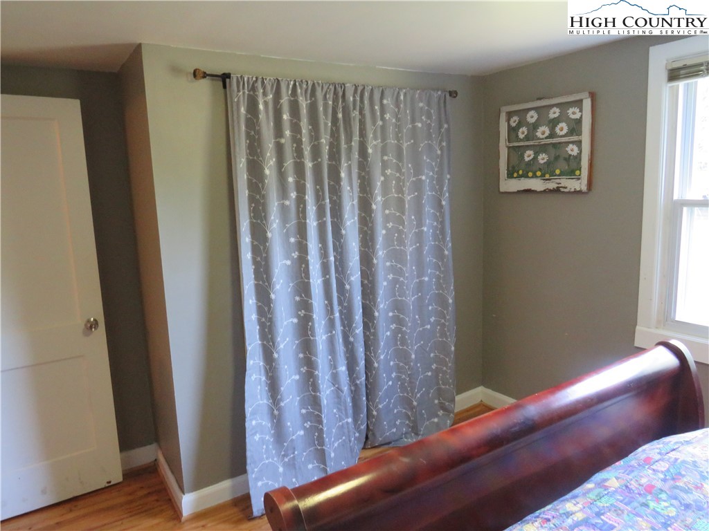 102 Edmonds Road Ennice, NC 28623 - Photo 7 of 39 Gallery Image 7