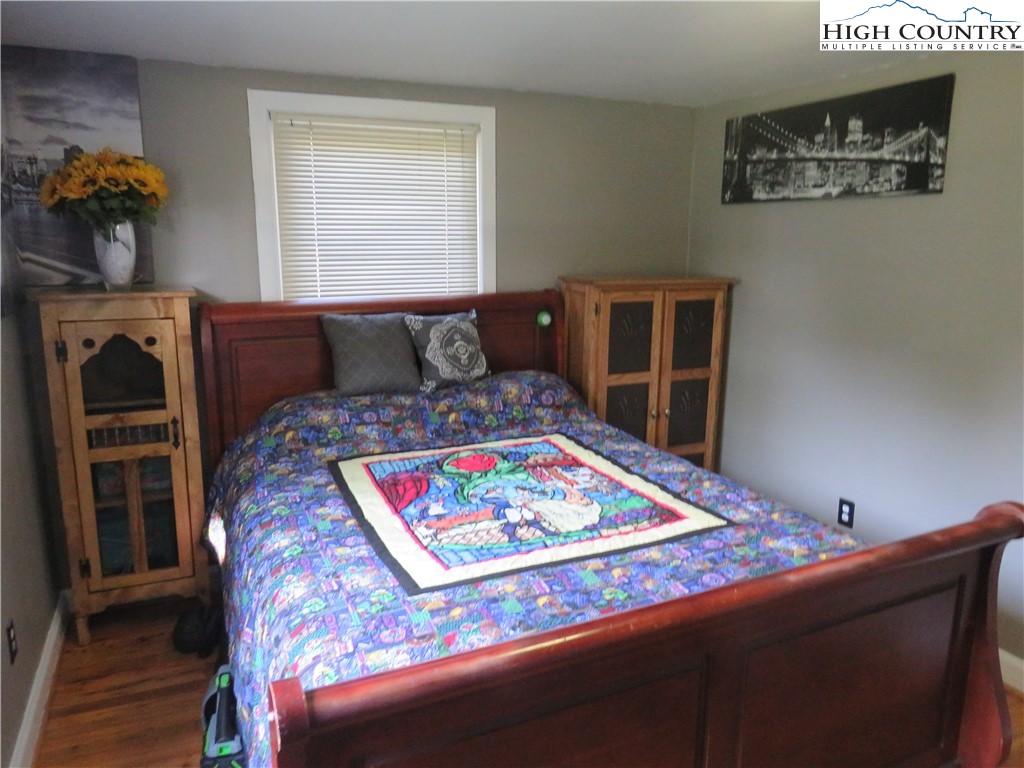 102 Edmonds Road Ennice, NC 28623 - Photo 8 of 39 Gallery Image 8