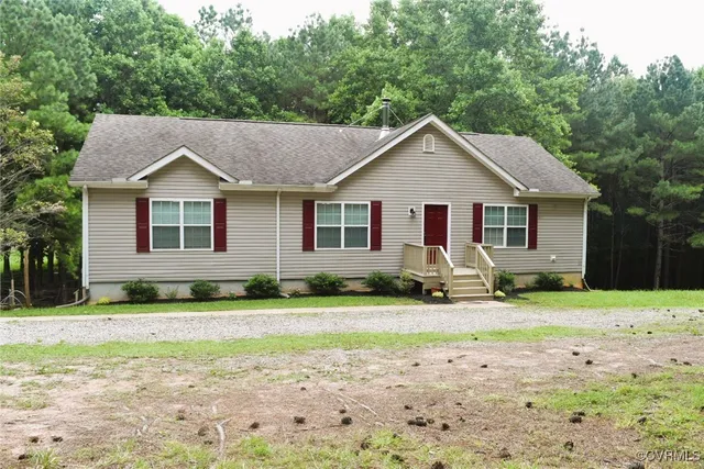 $330,000 | 81 North Hardtimes Drive, Prospect, VA 23960