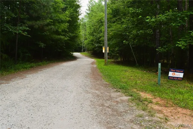 $330,000 | 81 North Hardtimes Drive, Prospect, VA 23960