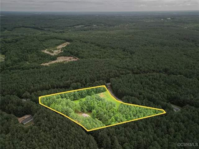 $330,000 | 81 North Hardtimes Drive, Prospect, VA 23960