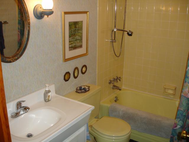 4131 Kendale Road Columbus, OH 43220 - Photo 11 of 17 Gallery Image 11
