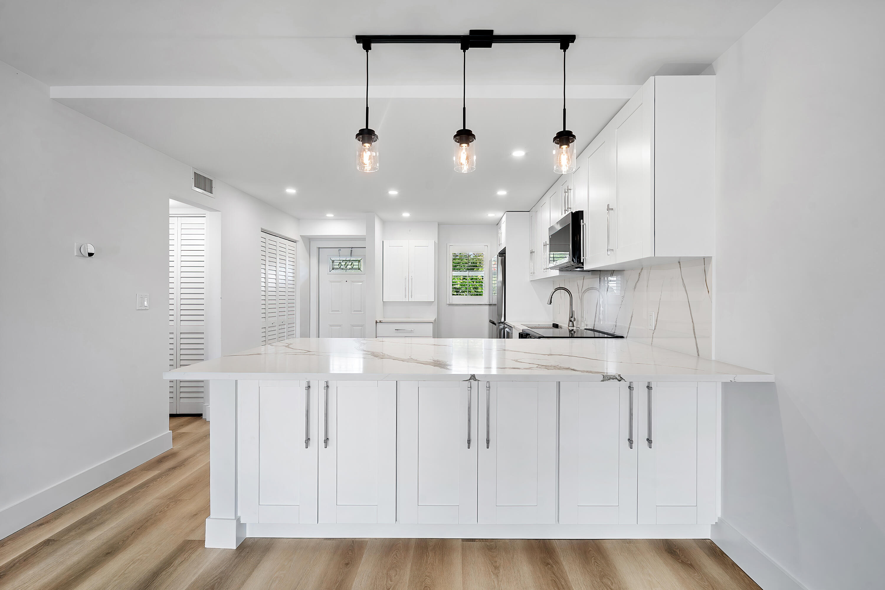 750 Northeast Spanish River Boulevard, Unit 1090 Boca Raton, FL 33431 - Photo 5 of 46 007-750NortheastSpanishRiverBoulevard-Bo