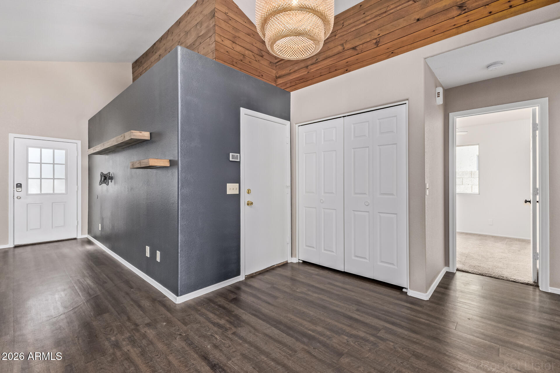 441 South Maple, Unit 86 Mesa, AZ 85206 - Photo 5 of 29 06 - Maple