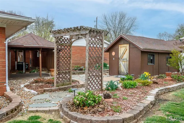 $280,000 | 132 South Duncan Street, Marine, IL 62061