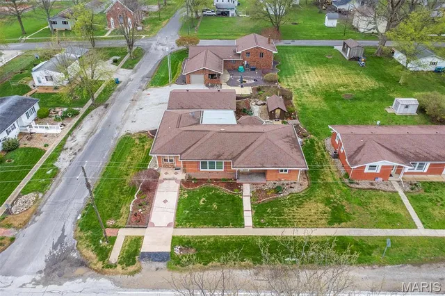 $280,000 | 132 South Duncan Street, Marine, IL 62061