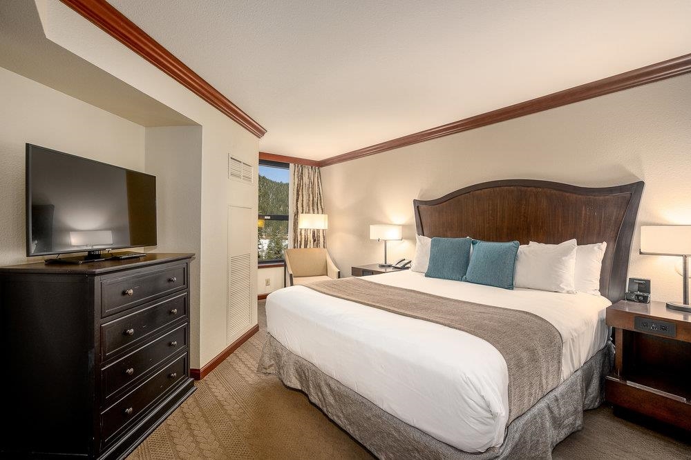 400 Resort Road, Unit 526 528 Olympic Valley, CA 96146 - Photo 16 of 25 Gallery Image 16
