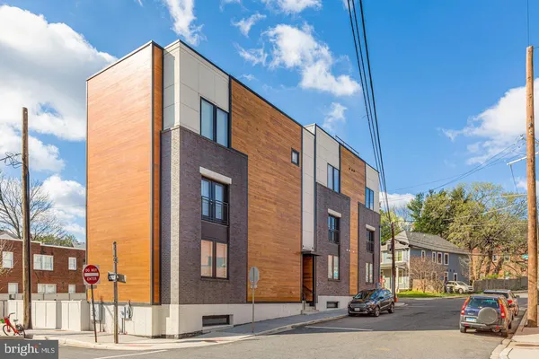 $4,141 | 1495 Gallaudet Street Northeast, Unit 1495B, Washington, DC 20002