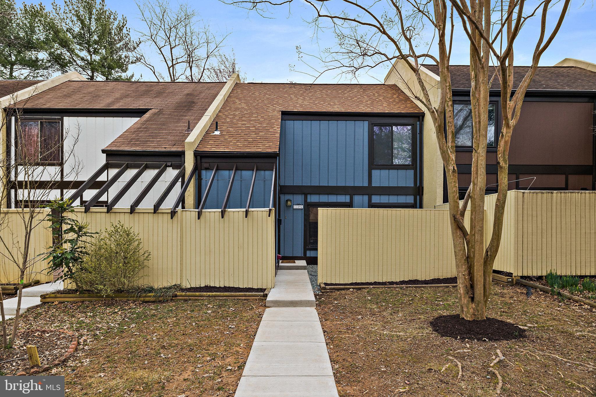 Impeccably maintained gorgeous home!!