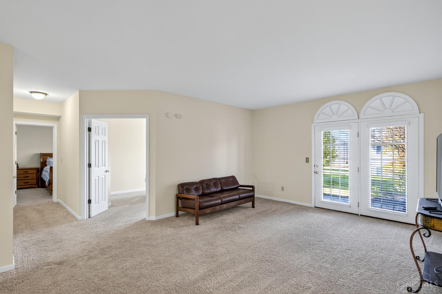 815 Neeb Road, Unit 6 Cincinnati, OH 45233 - Photo 7 of 48 Gallery Image 7