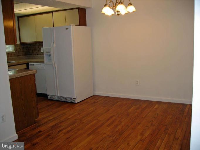 125 Fort Evans Road Southeast, Unit B Leesburg, VA 20175 - Photo 8 of 10 Dining Area