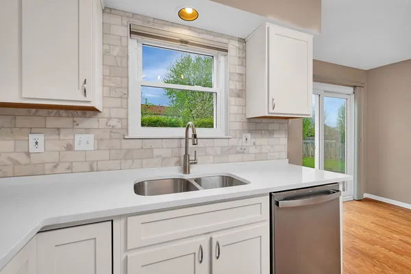 $389,000 | 13942 Isle Royal Circle, Plainfield, IL 60544