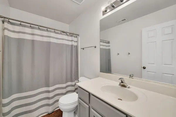 $389,000 | 13942 Isle Royal Circle, Plainfield, IL 60544