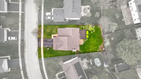 $389,000 | 13942 Isle Royal Circle, Plainfield, IL 60544