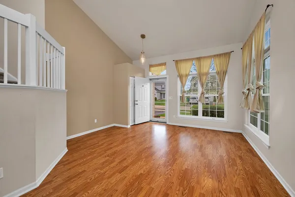 $389,000 | 13942 Isle Royal Circle, Plainfield, IL 60544