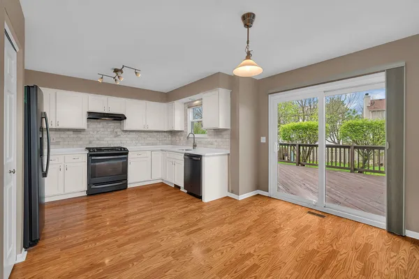 $389,000 | 13942 Isle Royal Circle, Plainfield, IL 60544