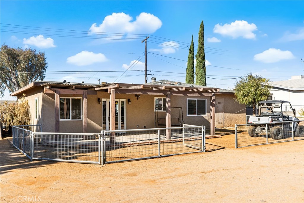 3243 Temescal Avenue Norco, CA 92860 - Photo 18 of 56 a view of a balcony with chairs